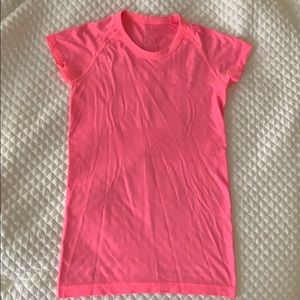 Lululemon Tech Short Sleeve Crew